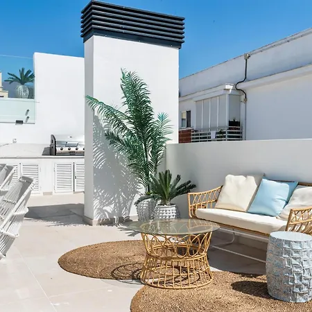 Casa Good Living - 50 Meters From * Estepona