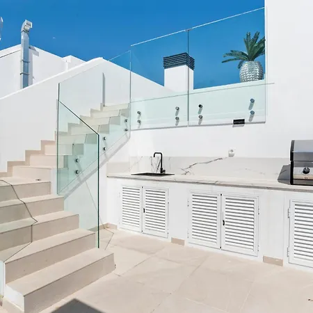 Casa Good Living - 50 Meters From Estepona